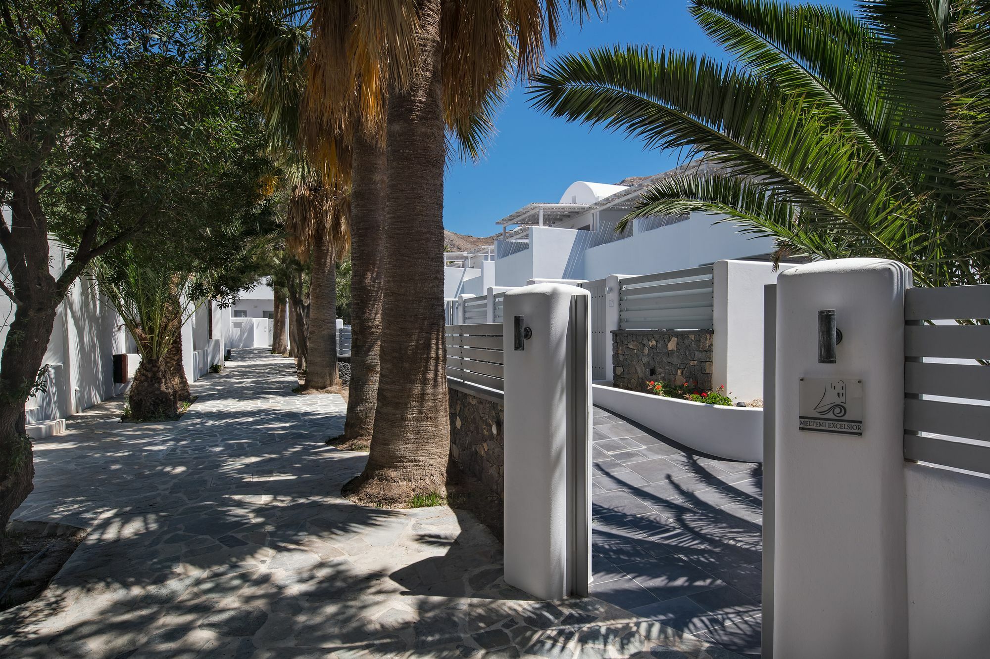 פריסה Meltemi Excelsior Suites מראה חיצוני תמונה